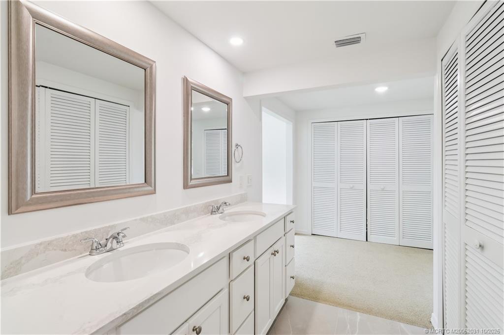 Sewalls Point, Florida, 34996, United States, 4 Bedrooms Bedrooms, ,3 BathroomsBathrooms,Residential,Active,1946306