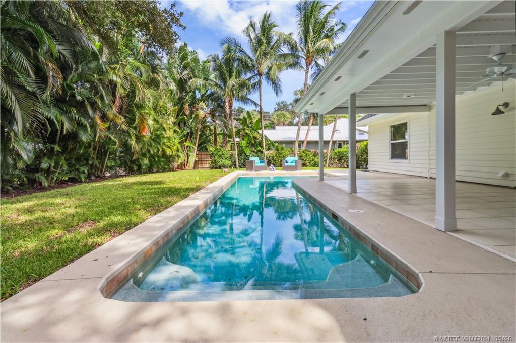 Sewalls Point, Florida, 34996, United States, 4 Bedrooms Bedrooms, ,3 BathroomsBathrooms,Residential,Active,1946306