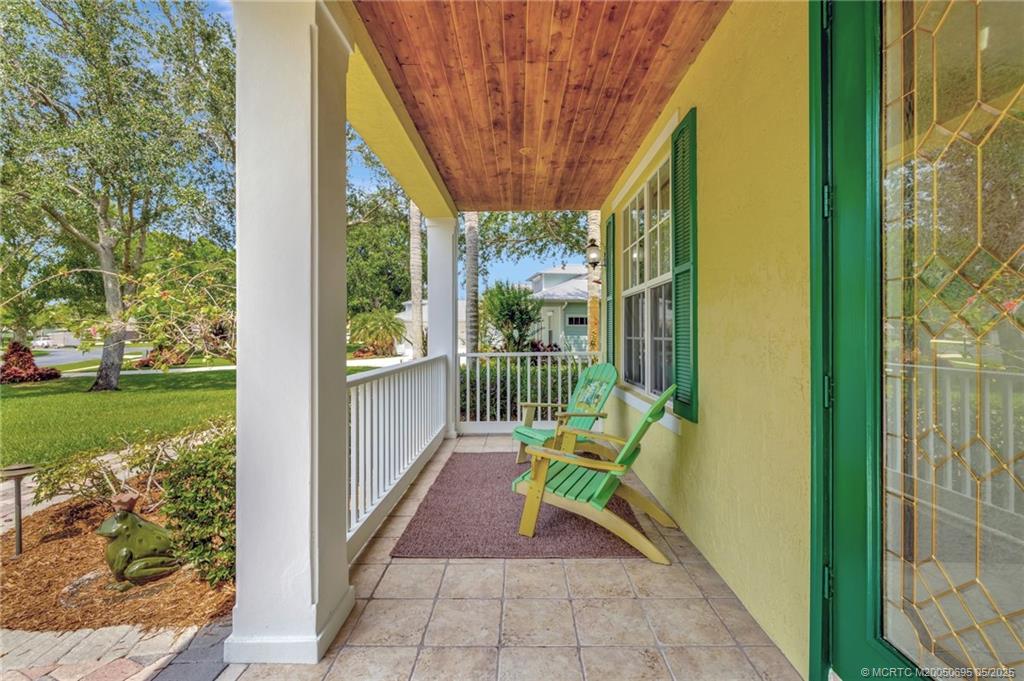 5485 SW Orchid Bay Drive