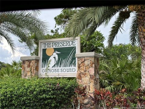 Photo of 7461 SE Autumn Lane, Hobe Sound, FL 33455 (MLS # M20055435)