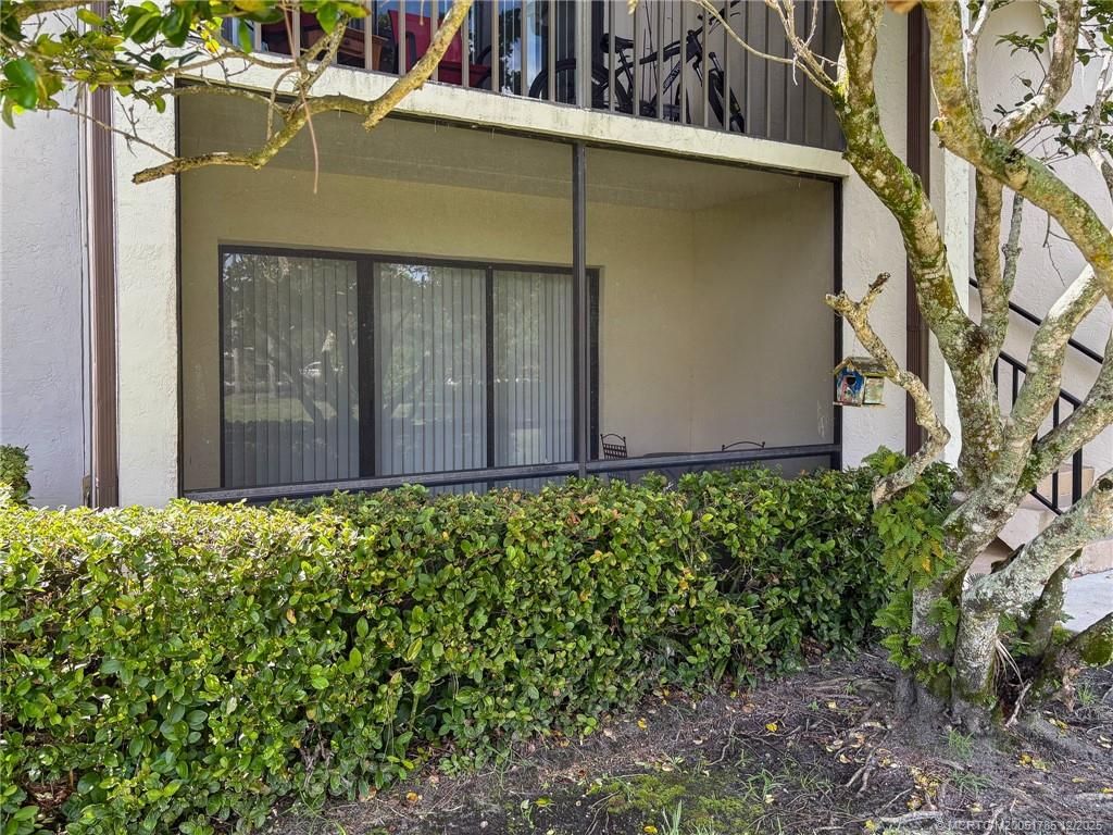 Photo of 1965 SW Silver Pine Way #H1, Palm City, FL 34990 (MLS # M20051785)