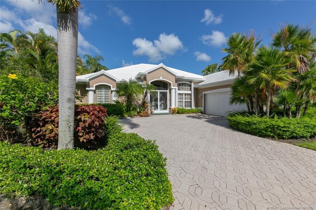 Photo of 1824 SW Cimarron Court, Palm City, FL 34990 (MLS # M20040594)