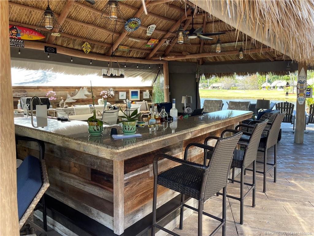 458 NW Foursome Lane