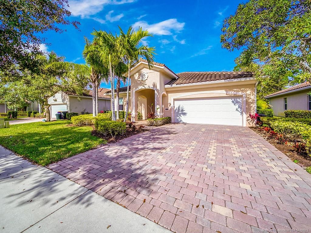 Photo of 5314 SW Longspur Lane, Palm City, FL 34990 (MLS # M20037257)