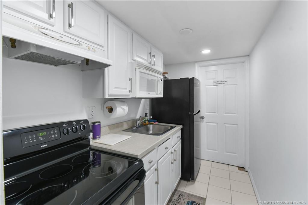 Jensen Beach, Florida 34957, United States, 2 Bedrooms Bedrooms, ,2 BathroomsBathrooms,Residential,Active,122880