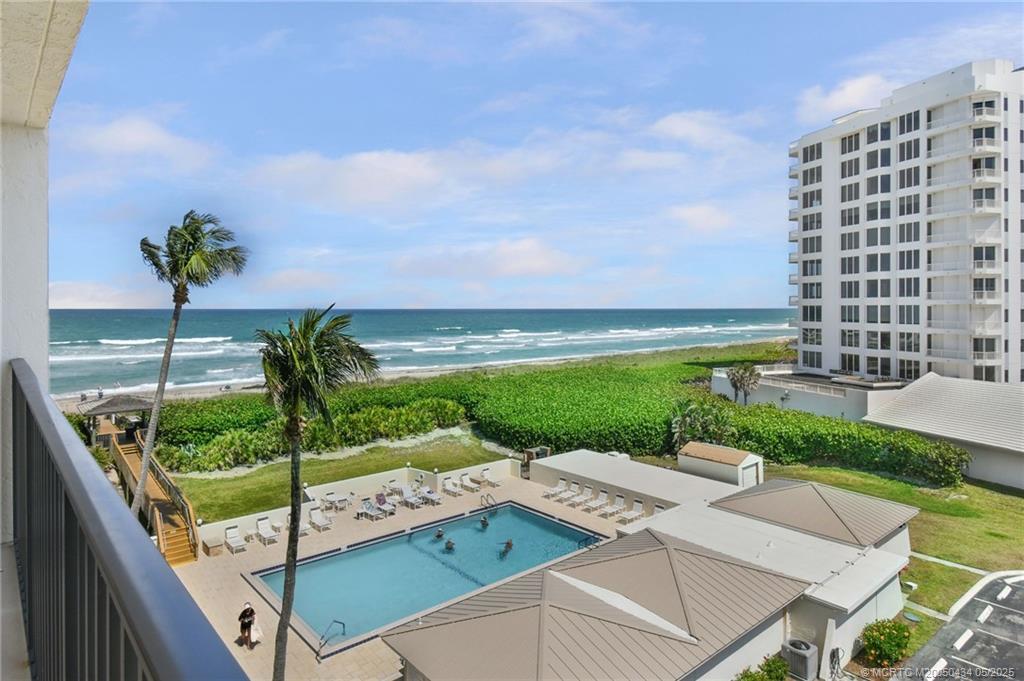 Jensen Beach, Florida 34957, United States, 2 Bedrooms Bedrooms, ,2 BathroomsBathrooms,Residential,Active,122880