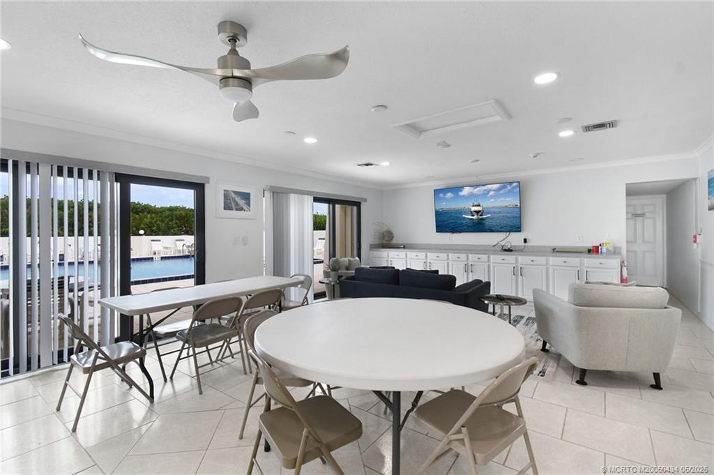 Jensen Beach, Florida 34957, United States, 2 Bedrooms Bedrooms, ,2 BathroomsBathrooms,Residential,Active,122880