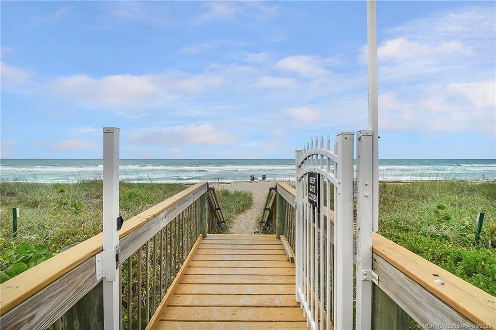 Jensen Beach, Florida 34957, United States, 2 Bedrooms Bedrooms, ,2 BathroomsBathrooms,Residential,Active,122880