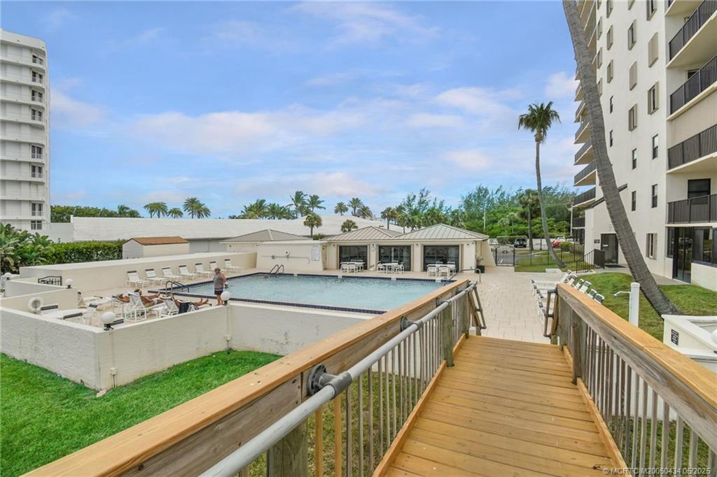 Jensen Beach, Florida 34957, United States, 2 Bedrooms Bedrooms, ,2 BathroomsBathrooms,Residential,Active,122880