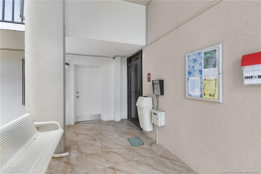 Jensen Beach, Florida 34957, United States, 2 Bedrooms Bedrooms, ,2 BathroomsBathrooms,Residential,Active,122880