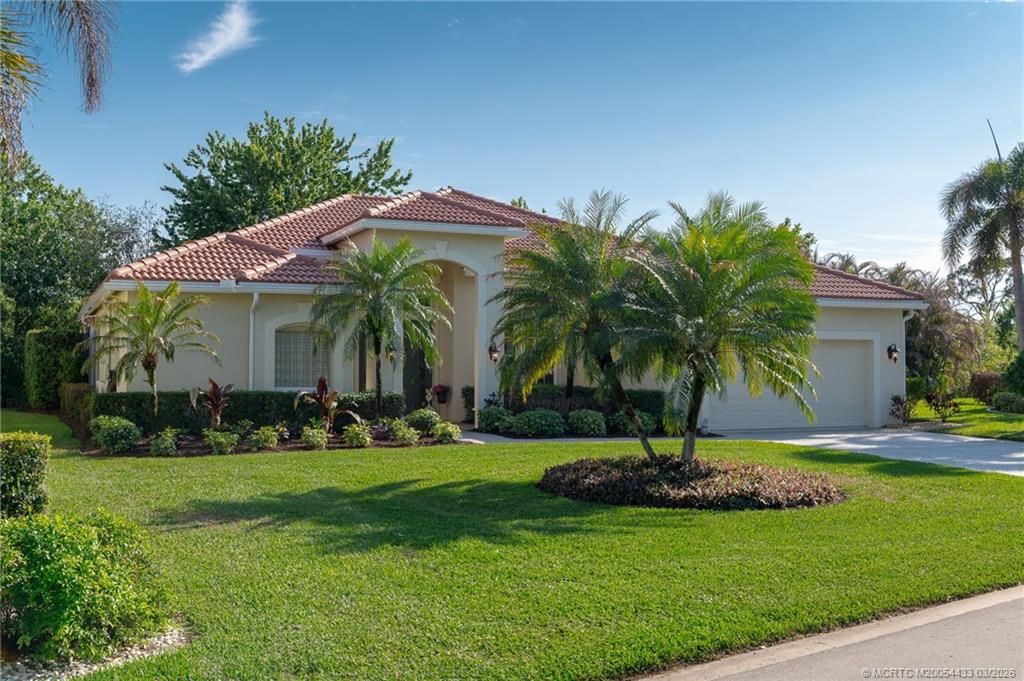 Photo of 1445 SE Kentallon Lane, Port Saint Lucie, FL 34952 (MLS # M20054433)