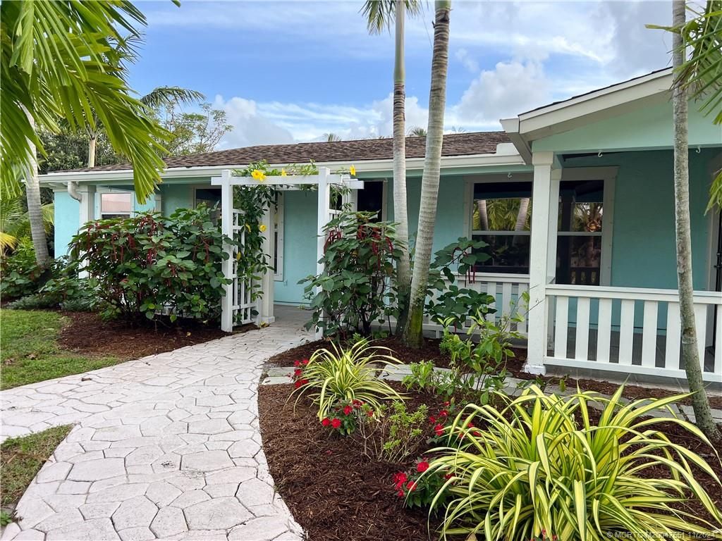 Photo of 908 NW Fork Road, Stuart, FL 34994 (MLS # M20047551)