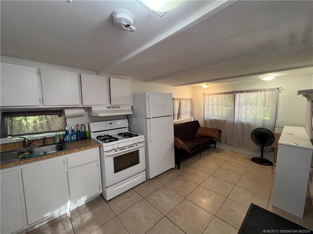 Photo of FL 34957 (MLS # M20045194)