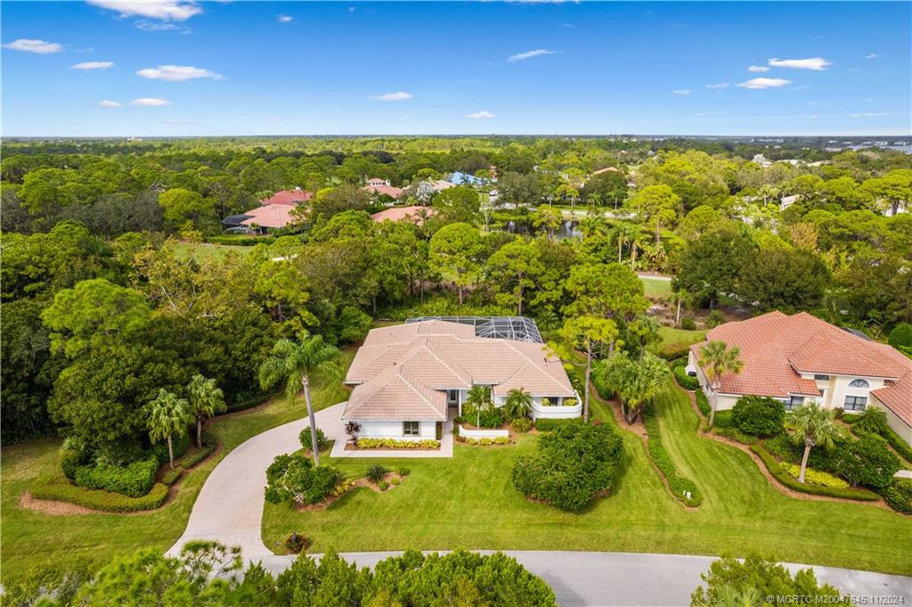 1505 NW Buttonbush Circle