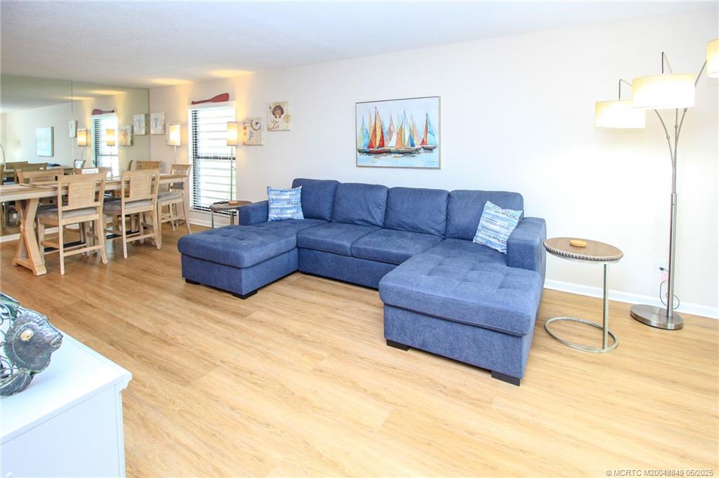 Stuart, Florida 34996, United States, 2 Bedrooms Bedrooms, ,2 BathroomsBathrooms,Residential,Active,10961