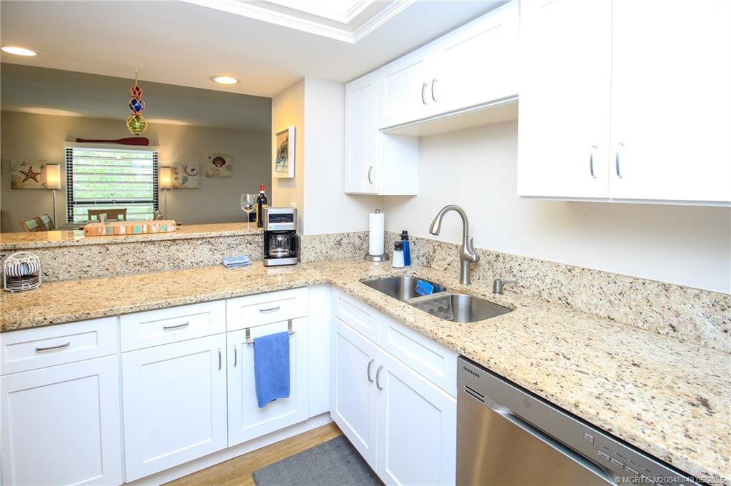 Stuart, Florida 34996, United States, 2 Bedrooms Bedrooms, ,2 BathroomsBathrooms,Residential,Active,10961