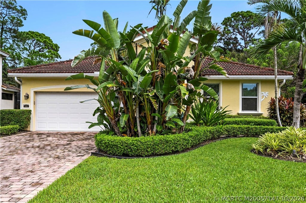 Photo of 521 NE Abaca Way, Jensen Beach, FL 34957 (MLS # M20057147)