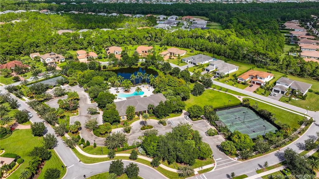 Palm City, Florida, 34990, United States, 3 Bedrooms Bedrooms, ,4 BathroomsBathrooms,Residential,Active,1903241