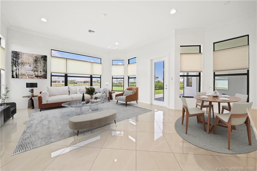 Palm City, Florida, 34990, United States, 3 Bedrooms Bedrooms, ,4 BathroomsBathrooms,Residential,Active,1903241