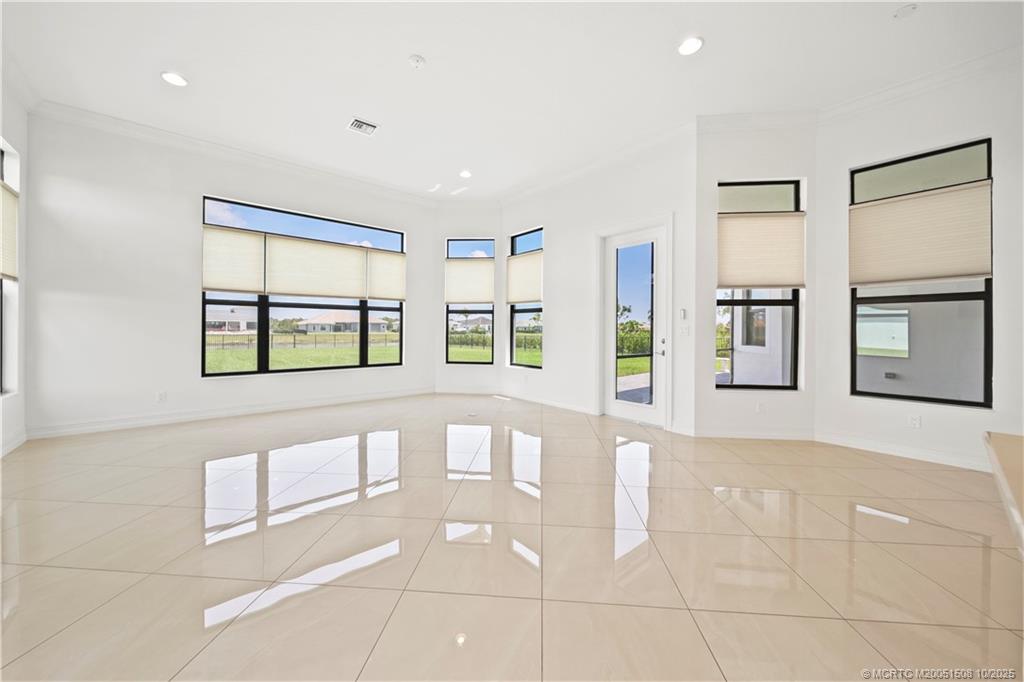 Palm City, Florida, 34990, United States, 3 Bedrooms Bedrooms, ,4 BathroomsBathrooms,Residential,Active,1903241