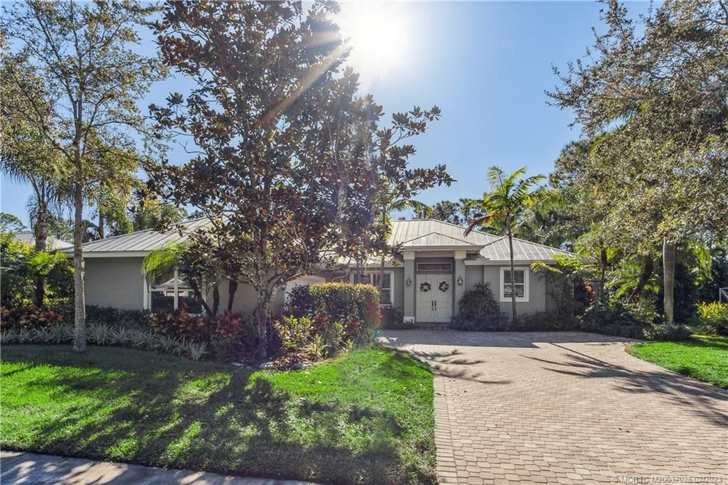 Photo of 8565 SW SEA CAPTAIN Drive, Stuart, FL 34997 (MLS # M20037025)