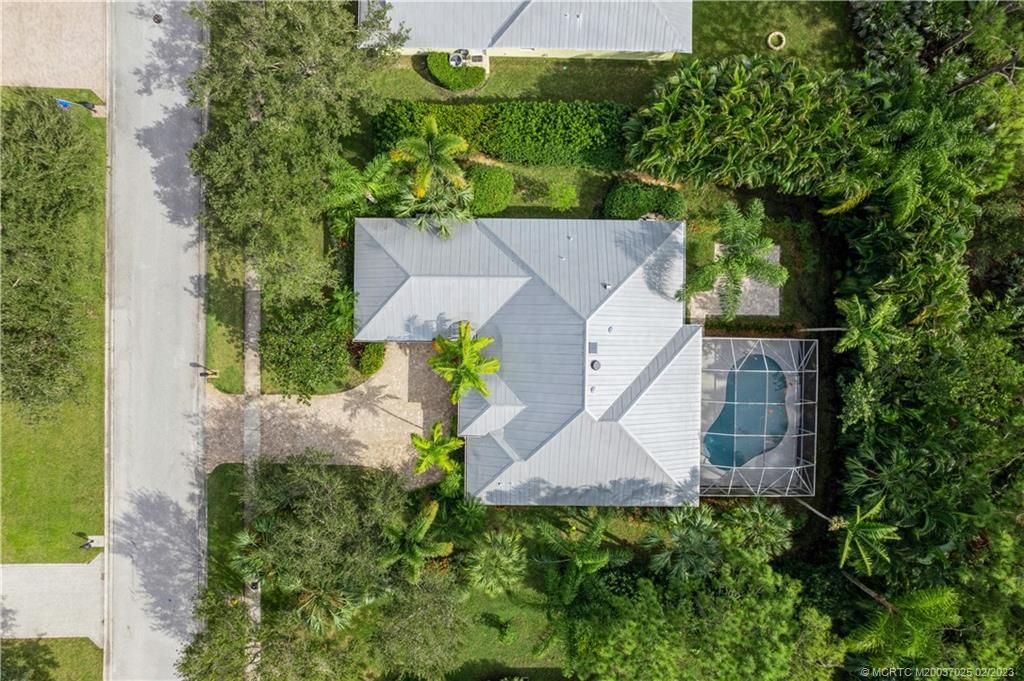 Photo of 8565 SW SEA CAPTAIN Drive, Stuart, FL 34997 (MLS # M20037025)