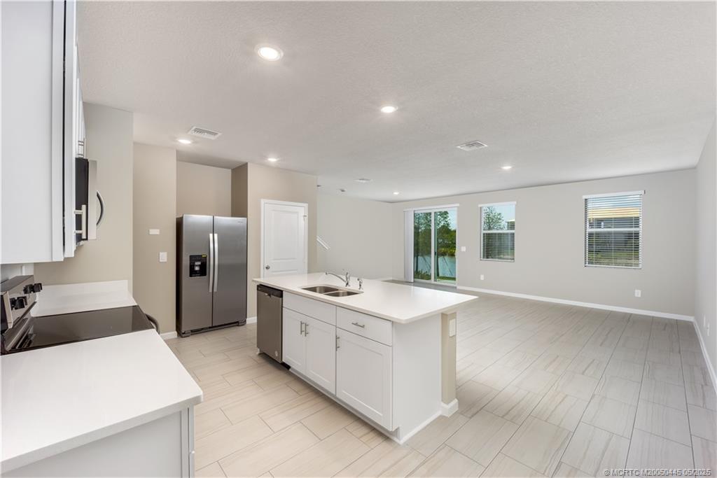 407 Salisbury Circle