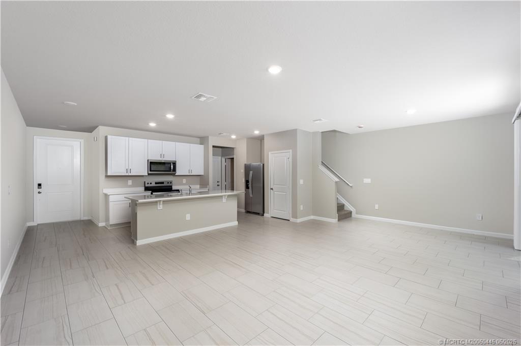 407 Salisbury Circle