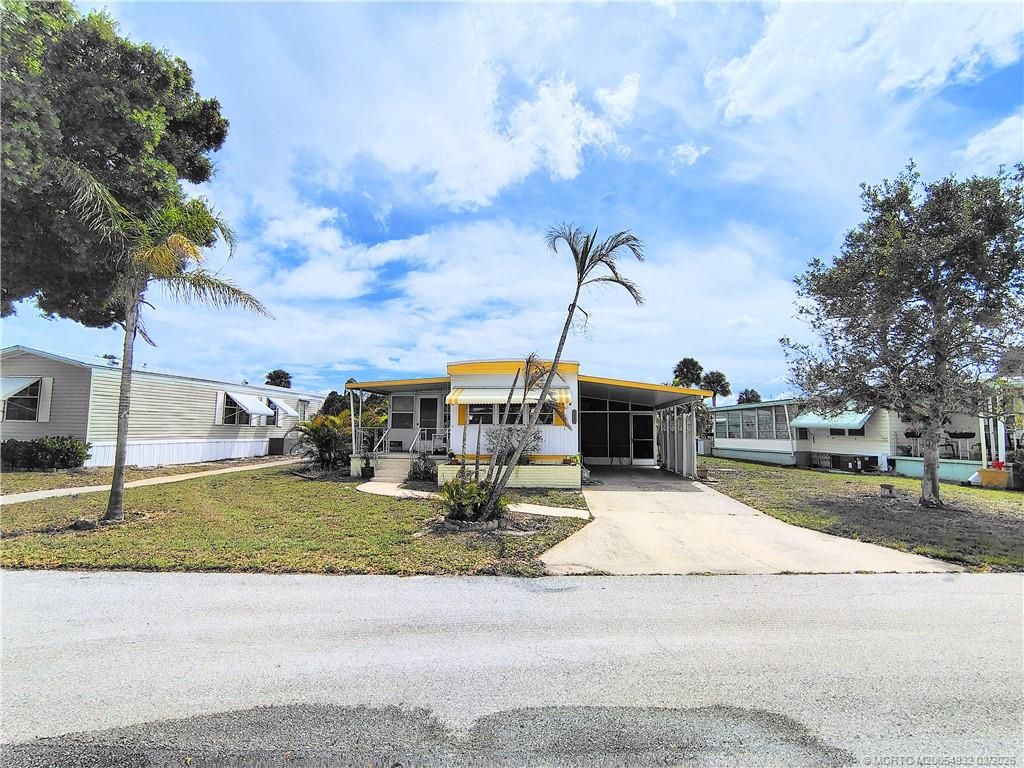 Photo of 2465 SE Penny Lane, Stuart, FL 34994 (MLS # M20054932)