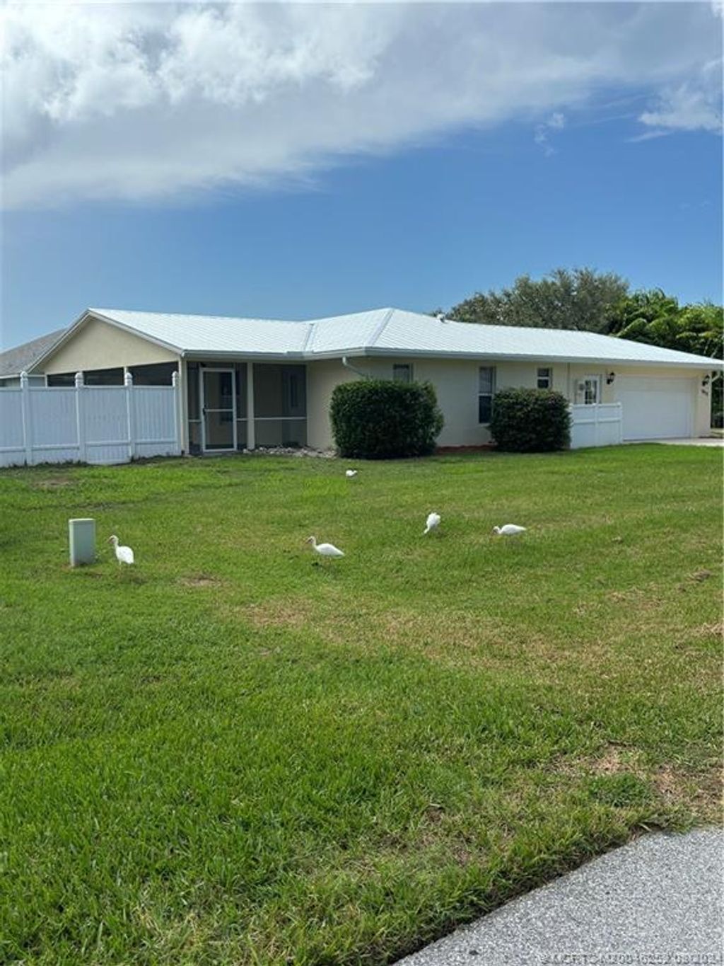 Photo of 1812 NE Acapulco Drive, Jensen Beach, FL 34957 (MLS # M20046252)
