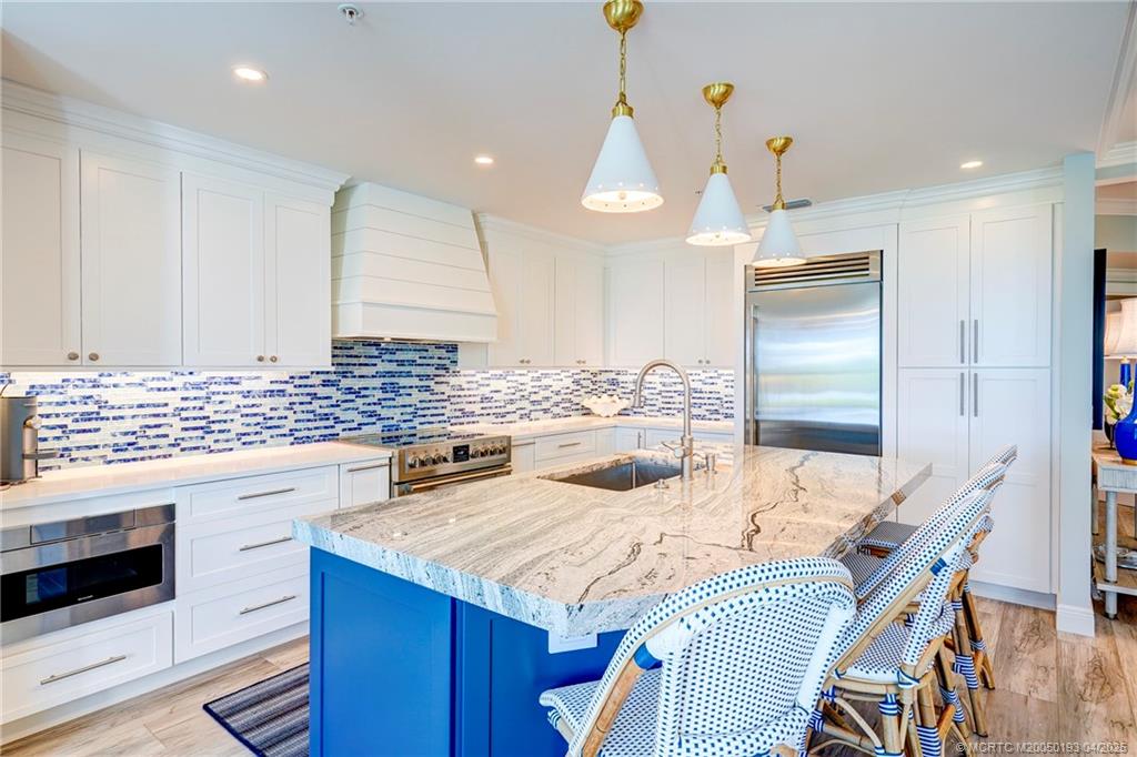 Stuart, Florida 34996, United States, 3 Bedrooms Bedrooms, ,3 BathroomsBathrooms,Residential,Active,110805