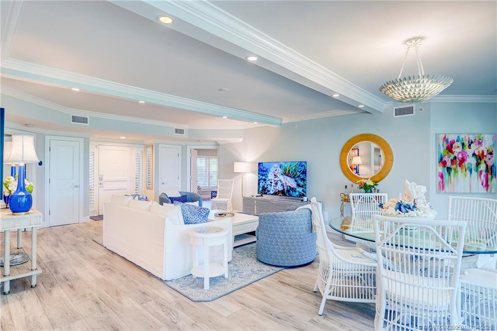 Stuart, Florida 34996, United States, 3 Bedrooms Bedrooms, ,3 BathroomsBathrooms,Residential,Active,110805