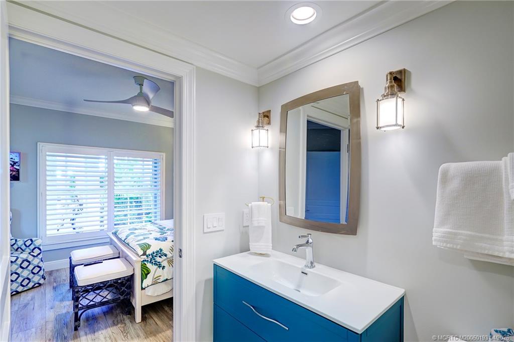 Stuart, Florida 34996, United States, 3 Bedrooms Bedrooms, ,3 BathroomsBathrooms,Residential,Active,110805