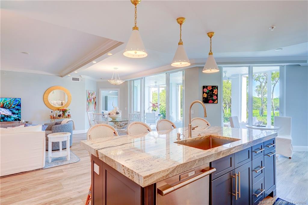 Stuart, Florida 34996, United States, 3 Bedrooms Bedrooms, ,3 BathroomsBathrooms,Residential,Active,110805