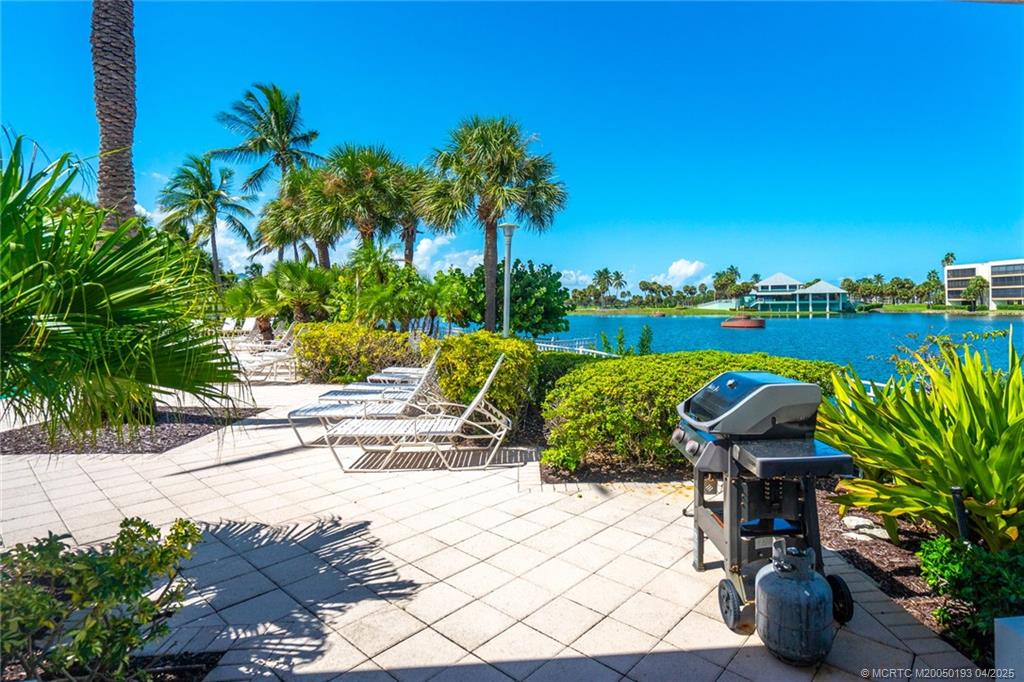 Stuart, Florida 34996, United States, 3 Bedrooms Bedrooms, ,3 BathroomsBathrooms,Residential,Active,110805