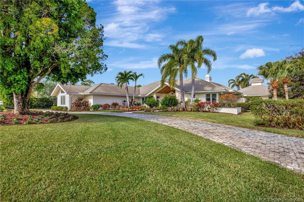 2500 NW Hollyberry Lane