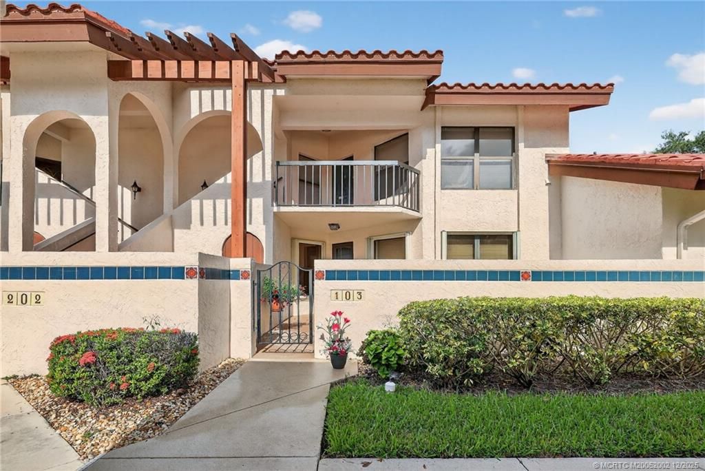 Photo of 3460 SE Martinique Trace #103, Stuart, FL 34997 (MLS # M20052002)