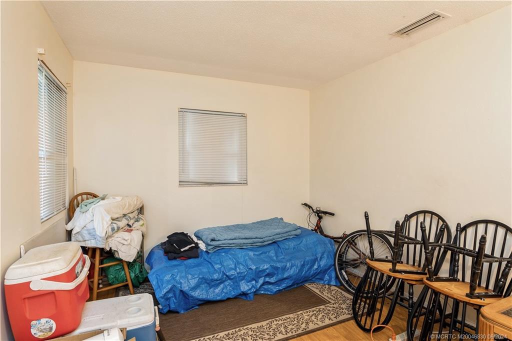 Port Saint Lucie, Florida 34952, United States, 2 Bedrooms Bedrooms, ,1 BathroomBathrooms,Residential,Pending,42853