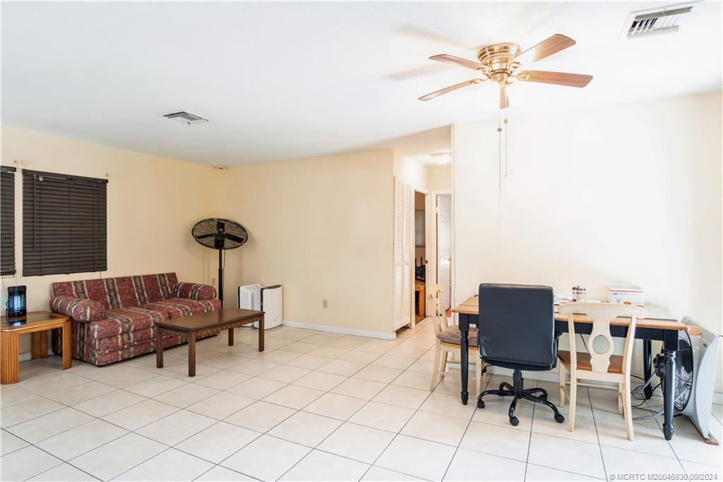 Port Saint Lucie, Florida 34952, United States, 2 Bedrooms Bedrooms, ,1 BathroomBathrooms,Residential,Pending,42853
