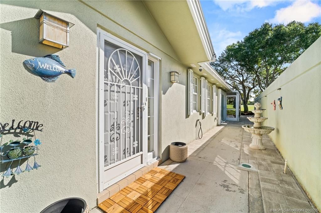 Photo of 1599 SW Springfield Court, Palm City, FL 34990 (MLS # M20052351)