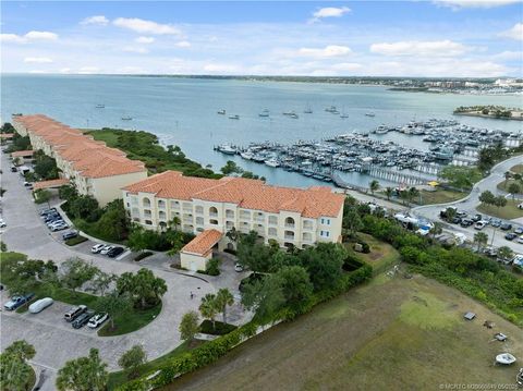 34 Harbour Isle Drive W 303 Fort Pierce FL 34949
