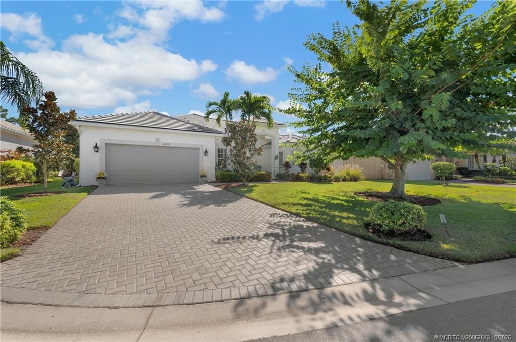 Photo of 2227 SE Stonehaven Road, Port Saint Lucie, FL 34952 (MLS # M20052843)