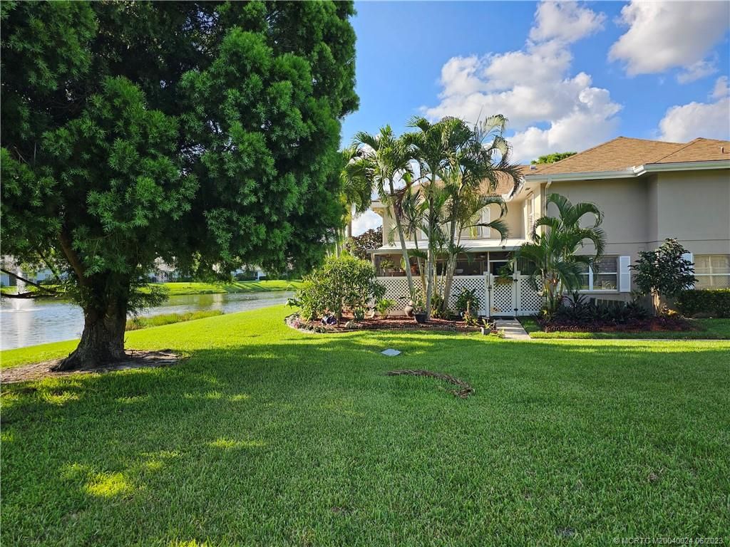 Photo of 3287 SW Sunset Trace Circle, Palm City, FL 34990 (MLS # M20040024)