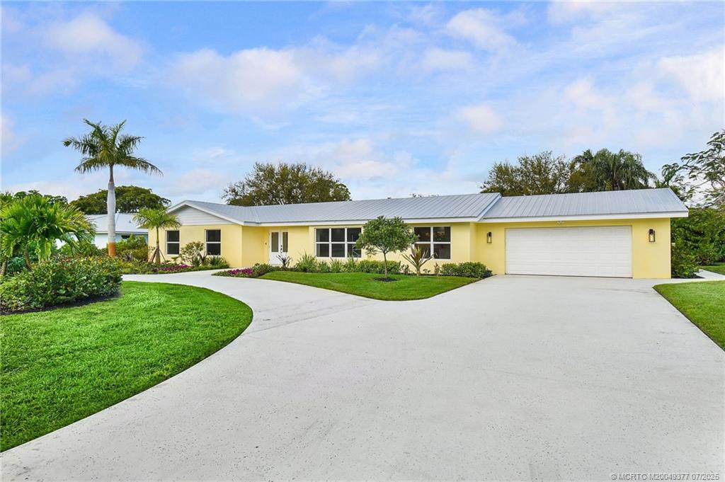 Stuart, Florida 34994, United States, 4 Bedrooms Bedrooms, ,4 BathroomsBathrooms,Residential,Active,79376