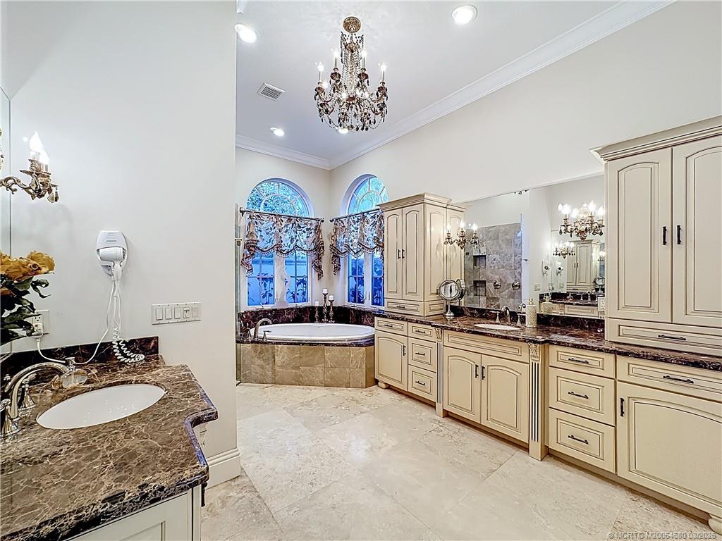 Hobe Sound, Florida, 33455, United States, 4 Bedrooms Bedrooms, ,4 BathroomsBathrooms,Residential,Active,2024832