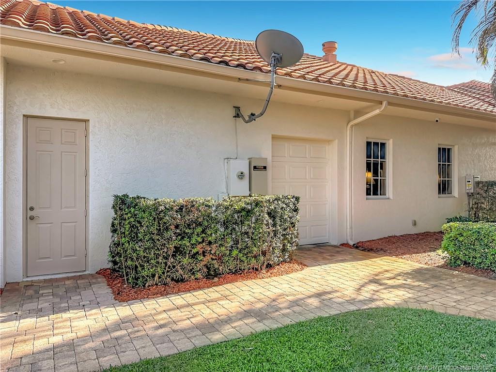 Hobe Sound, Florida, 33455, United States, 4 Bedrooms Bedrooms, ,4 BathroomsBathrooms,Residential,Active,2024832