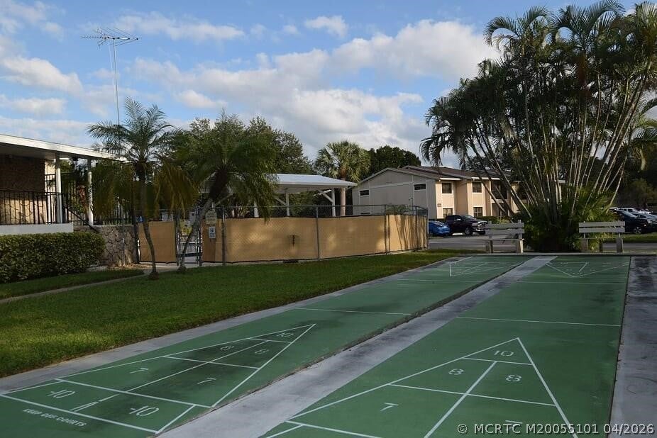 Photo of 2124 SE Edler Drive, Stuart, FL 34994 (MLS # M20055101)