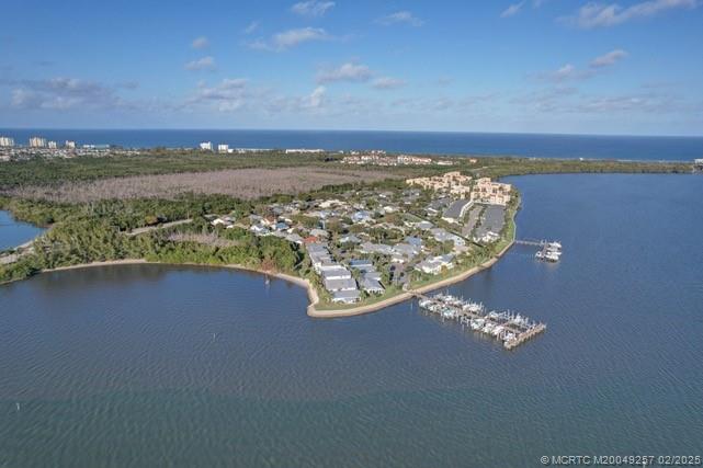 3247 NE Catamaran Terrace