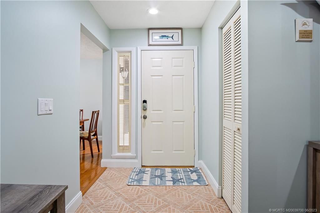 Photo of 5300 SE Schooner Oaks Way, Stuart, FL 34997 (MLS # M20039700)