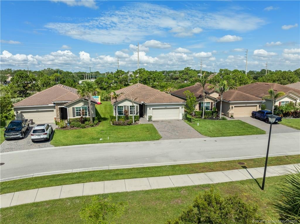 4474 NW King Court
